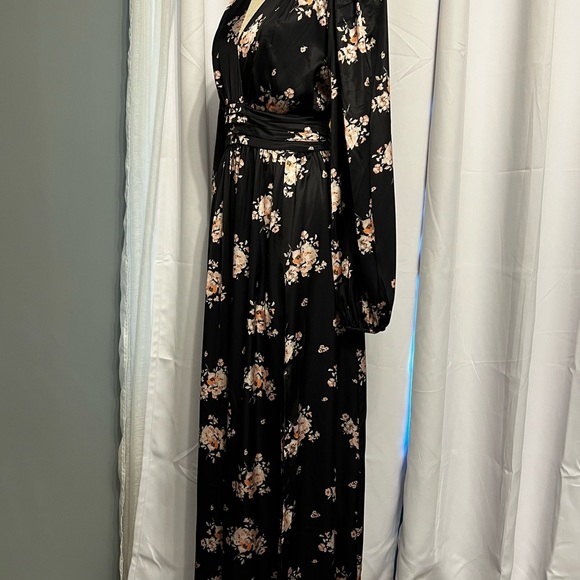 Pinch Women’s Black Satin Smoked Maxi Slit Floral Long Sleeve V Neck Dress Med - Picture 11 of 15